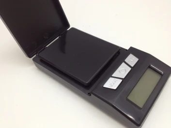 MX100 - KENEX - MATRIX DIGITAL SCALE MX100 | MAX 100 GRAMS STEP 0.01G