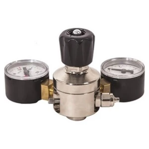 C0224 - RÉDUCTEUR DE PRESSION PROFESSIONNEL AVEC DOUBLE MANOMÈTRE