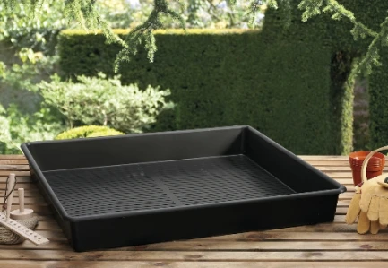 TI104 - QUADRATMETER TABLETT 100X100X12CM GIRLANDE