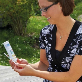 OASE - AQUAACTIV QUICKSTICKS 6IN1 WATER TEST KIT | 6 VALUES Indoorline