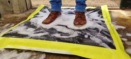 AGEON - TAPPETO DISINFEZIONE STANDARD ACCESSO A SERRE E GROWROOM | 100X120X4 cm Indoorline