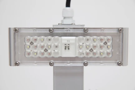 SANLIGHT - Q6W 2^ GENERAZIONE LED COLTIVAZIONE | 245W Indoorline